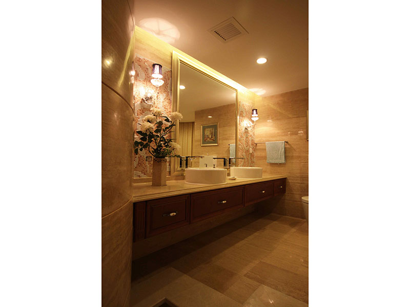  董宅室内装修工程